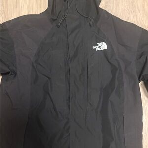 The North Face Men's Black Raincoat